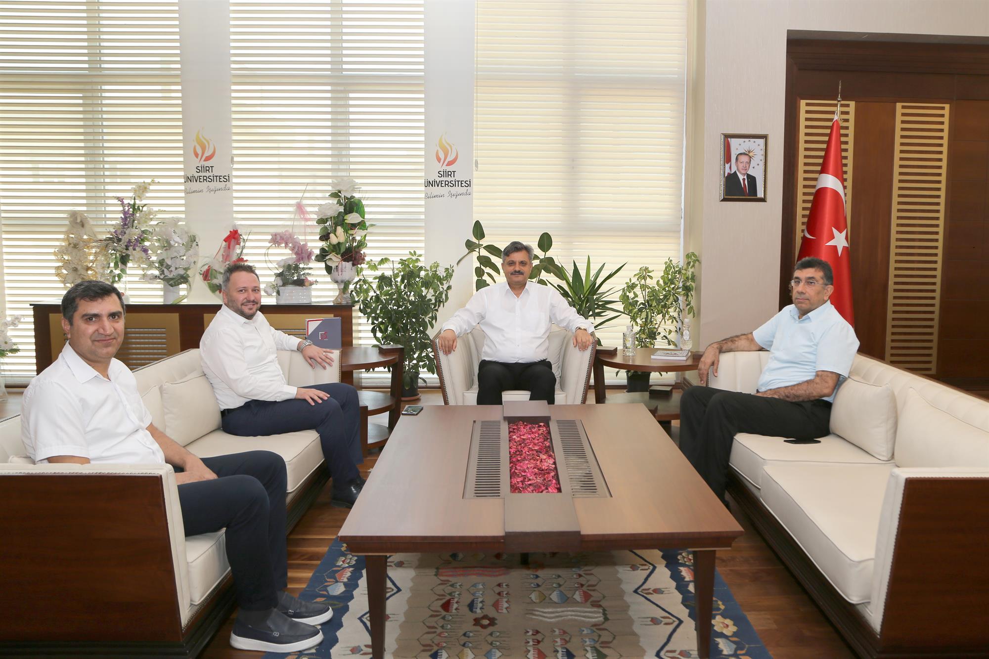 Aile ve Sosyal Hizmetler İl Müdürü’nden Rektörümüz Prof. Dr. Nihat Şındak’a Ziyaret
